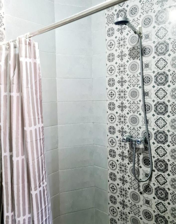 טגזוט 2 Bedrooms Flat And Rooftop מראה חיצוני תמונה